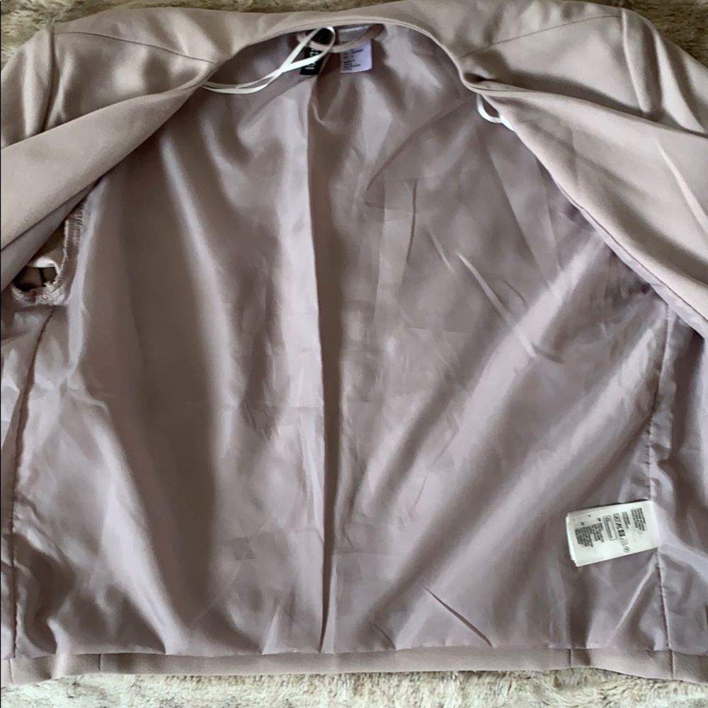 H&M blazer 💗 - Picture 6 of 6